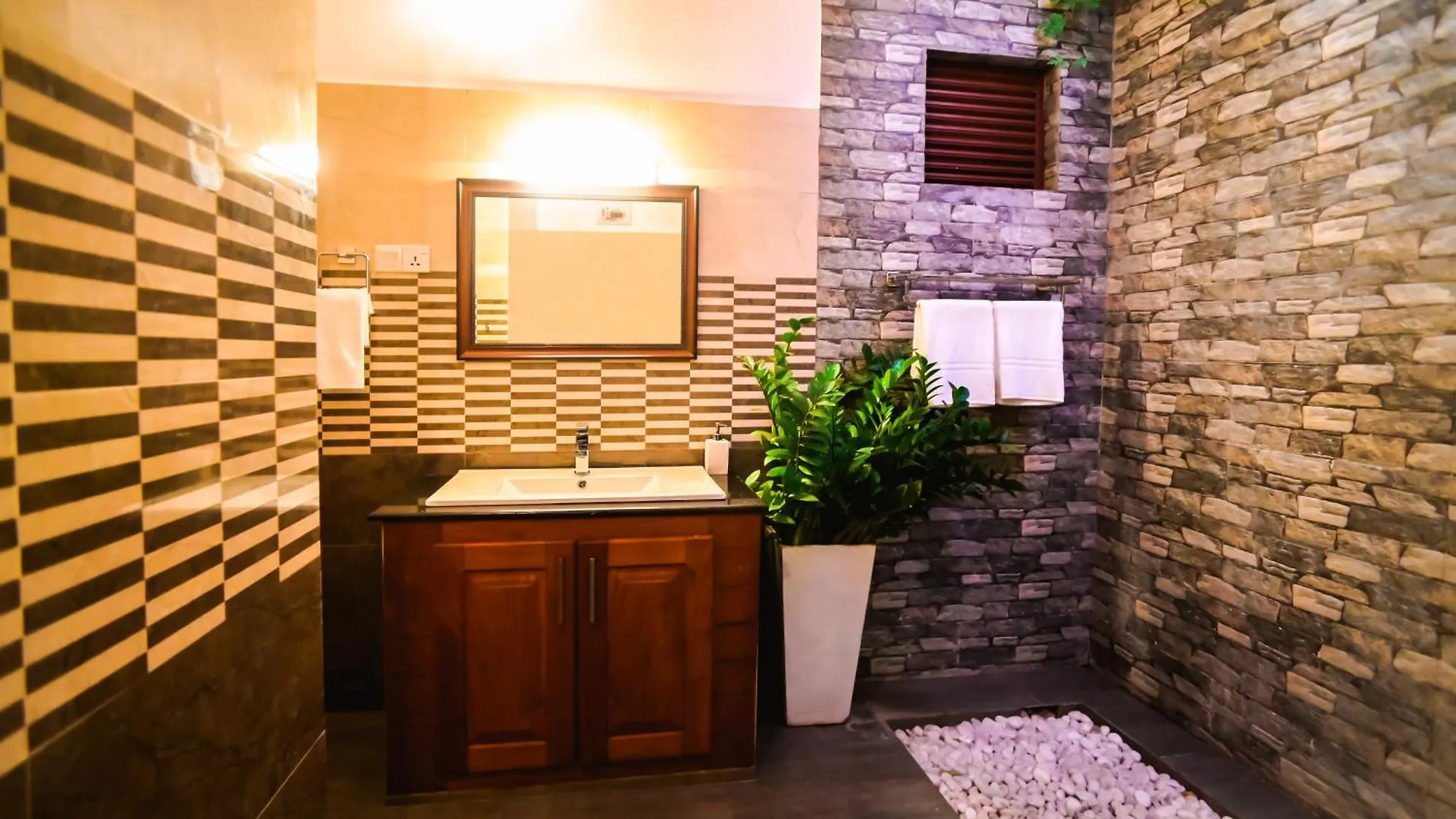 Apartment Mac Cloud Villa Negombo