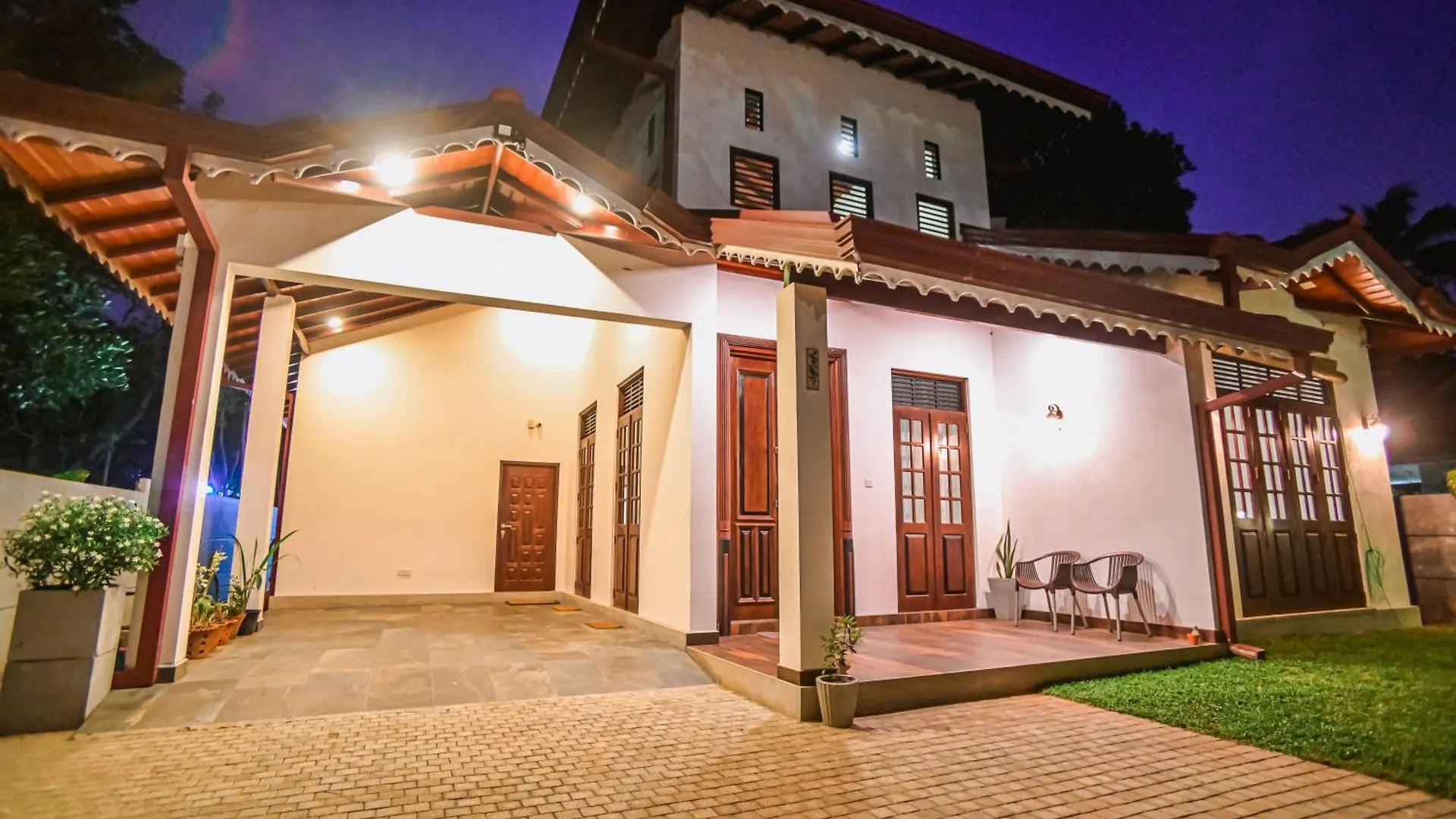 Mac Cloud Villa Negombo Apartment